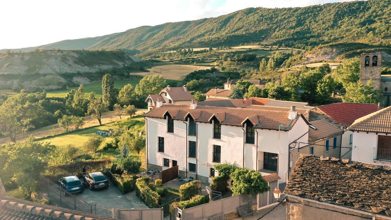 Appartement Casas Pirineos à Sabiñánigo Extérieur photo