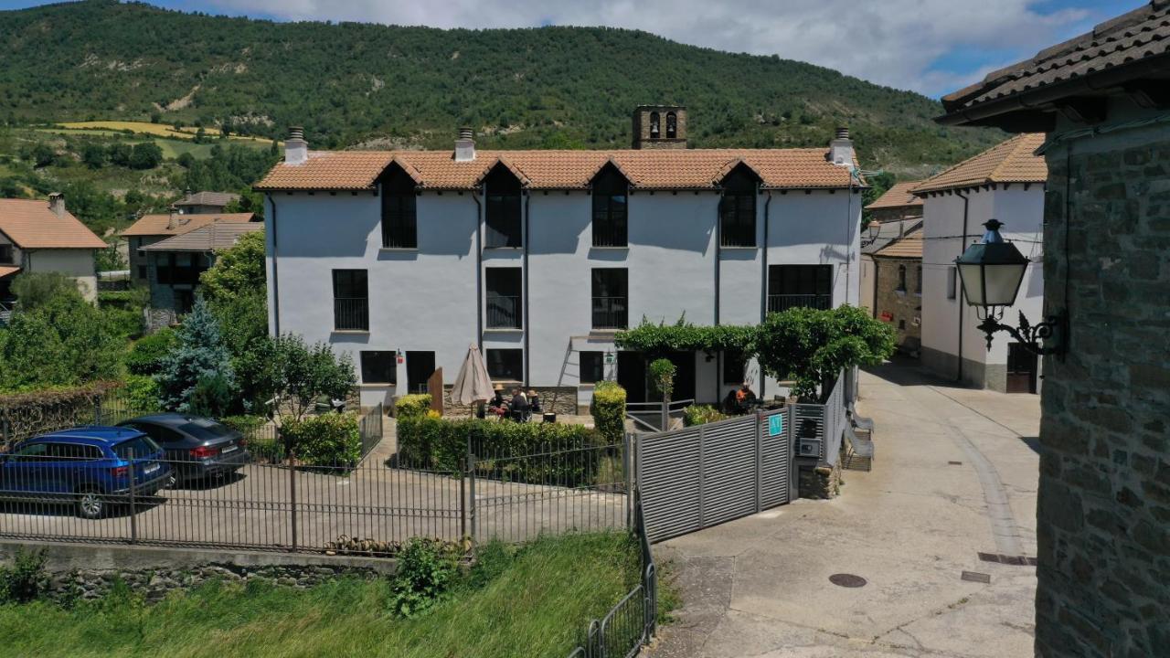 Appartement Casas Pirineos à Sabiñánigo Extérieur photo