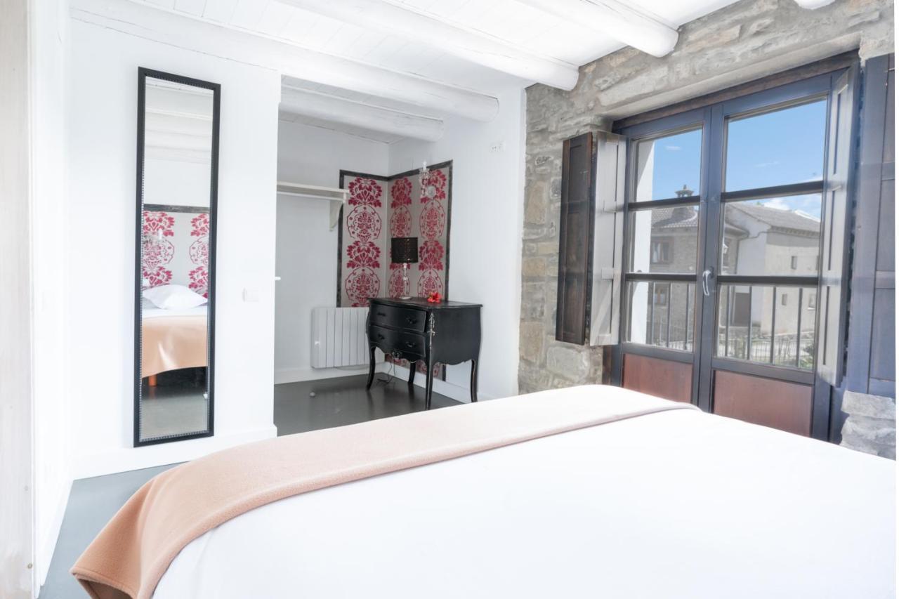 Appartement Casas Pirineos à Sabiñánigo Extérieur photo