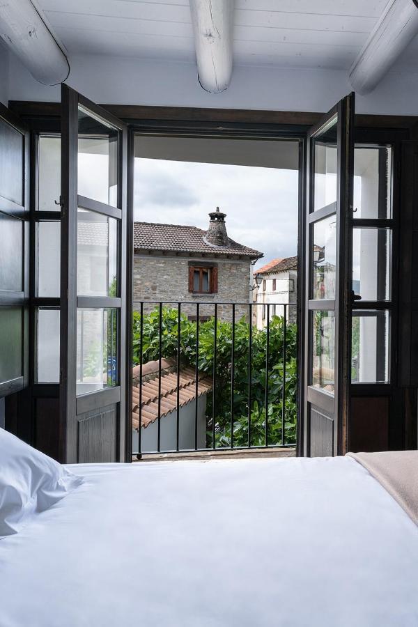 Appartement Casas Pirineos à Sabiñánigo Extérieur photo